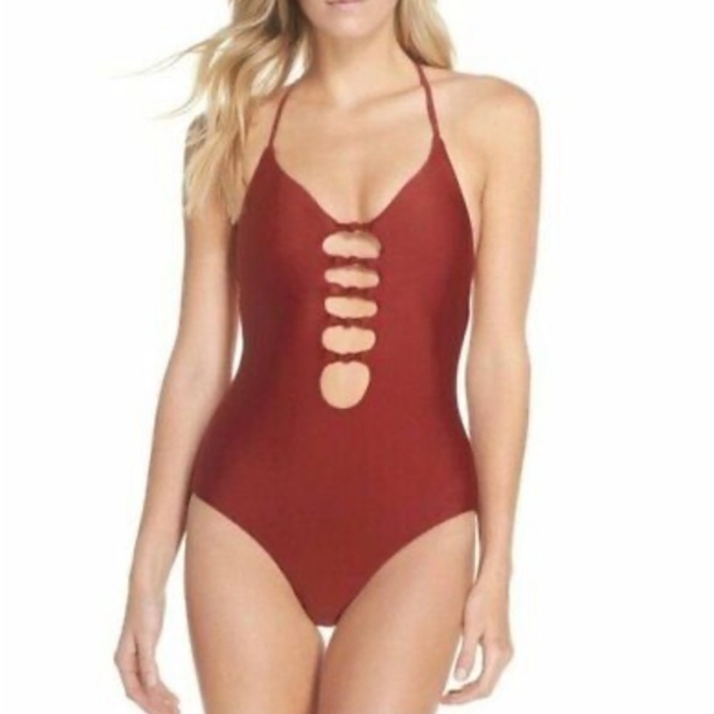BECCA | Burgundy One-Piece Swimsuit with front knot bow details vacation small